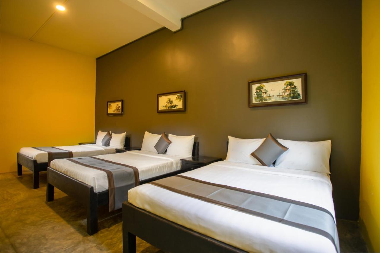 White Rabbit Hostel Siem Reap Exterior foto