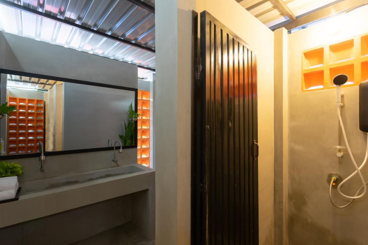 White Rabbit Hostel Siem Reap Exterior foto