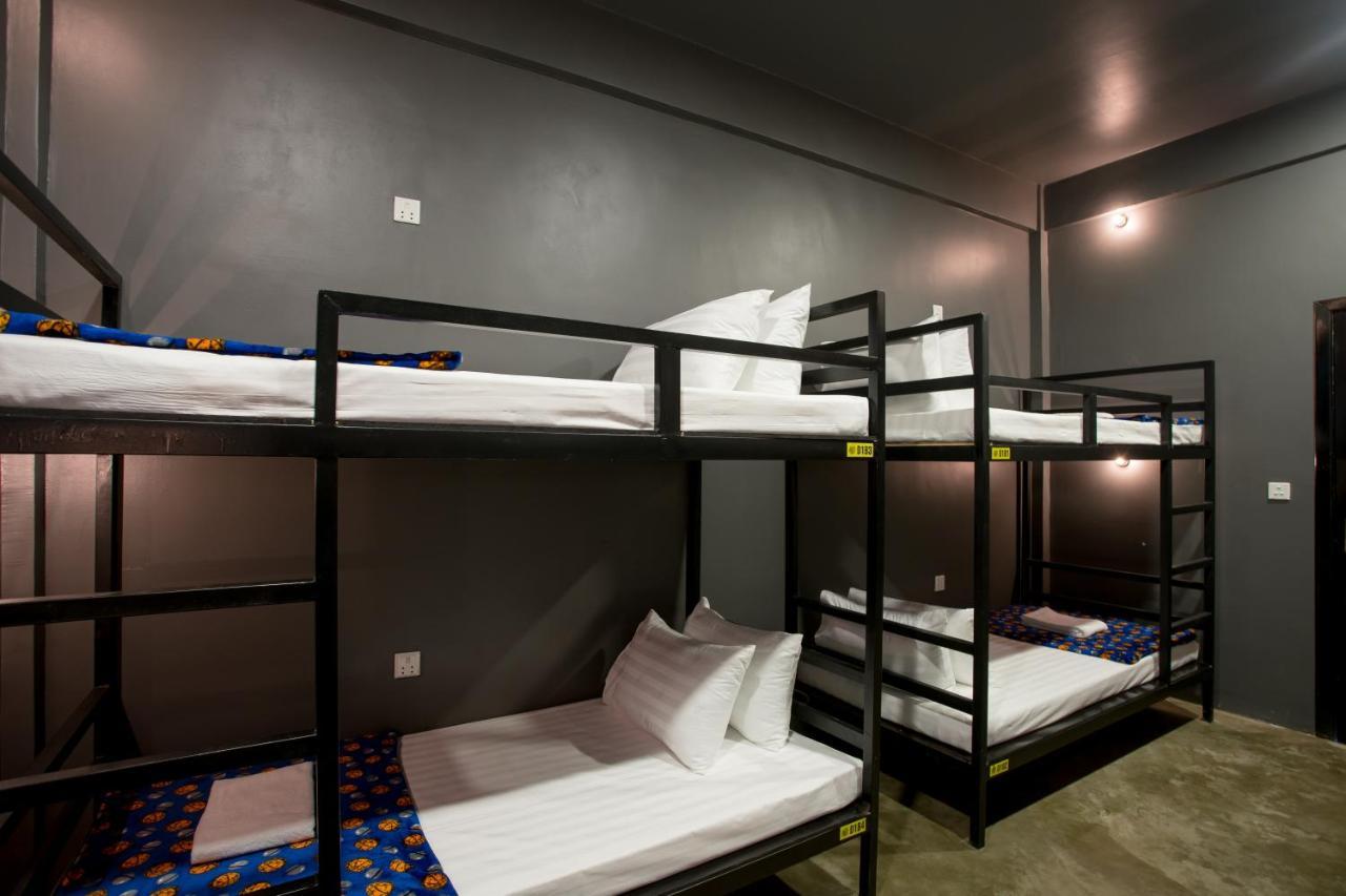 White Rabbit Hostel Siem Reap Exterior foto